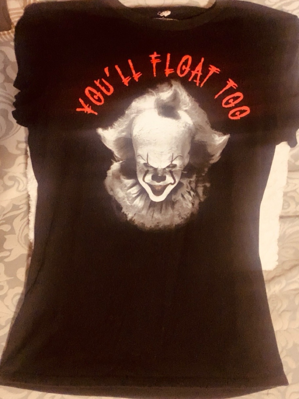 Black pennywise Graphic Tee with 'You'll Float Too' Red Accent juniors small